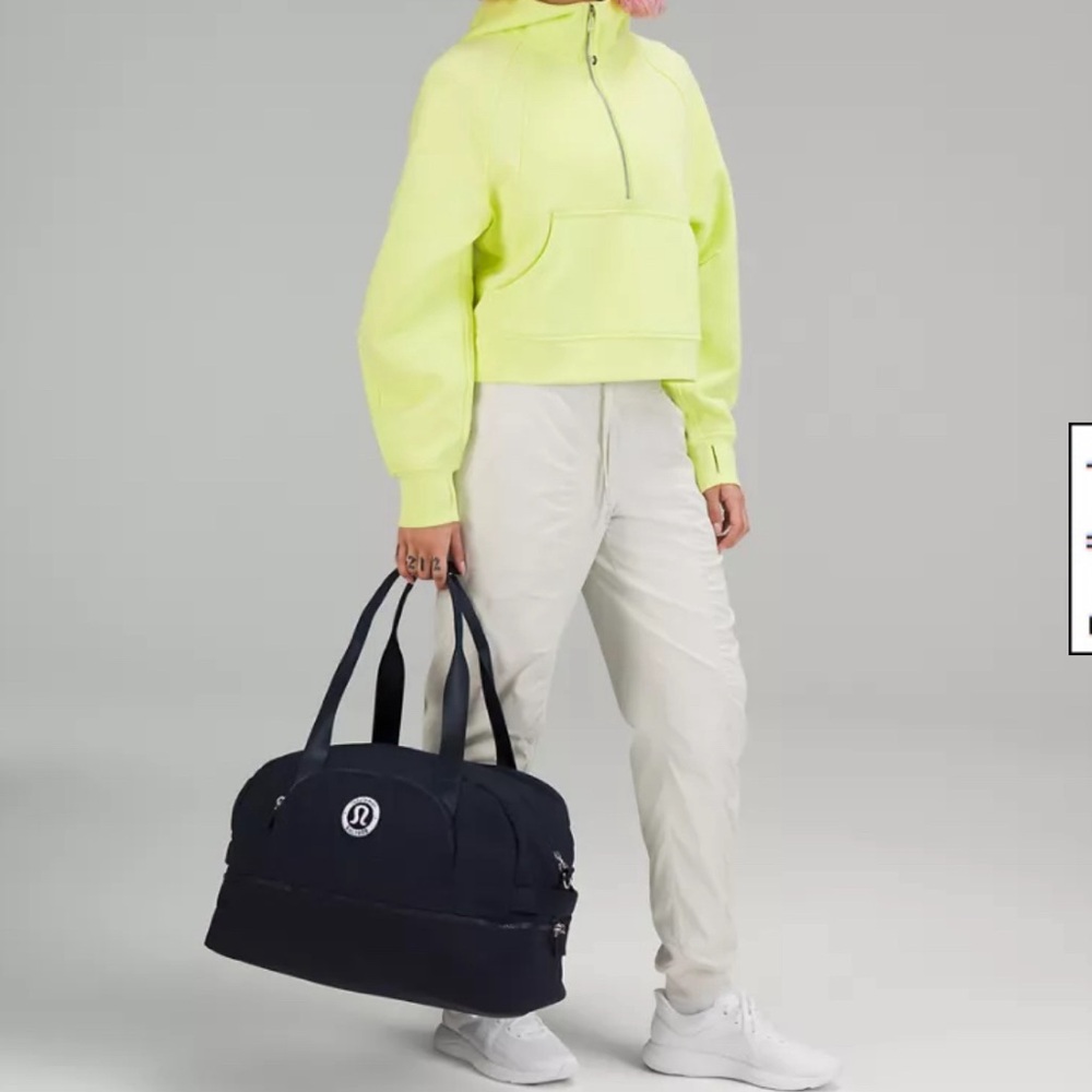 Lululemon City Adventurer Duffle - w Club Patch in Navy